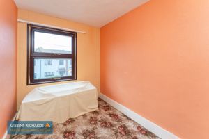 Bedroom- click for photo gallery